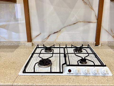 квартира за адресою Нагірна вул., 8/32