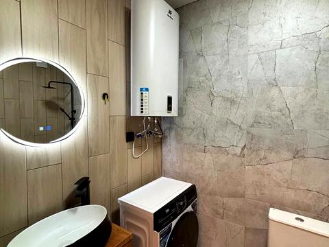 квартира за адресою Романа Левицького вул., 4