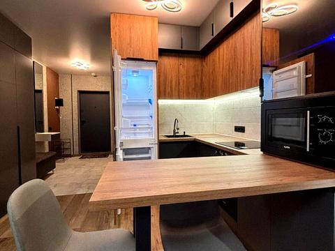 квартира за адресою Романа Левицького вул., 4