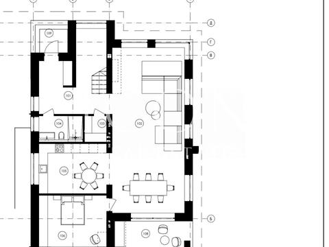 будинок за адресою Квітнева вул.
