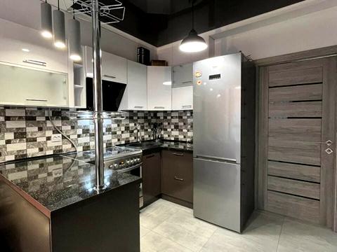 квартира по адресу Высочана ул., 1