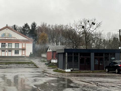 комерційна за адресою с. Троянів, Висоцького, 1