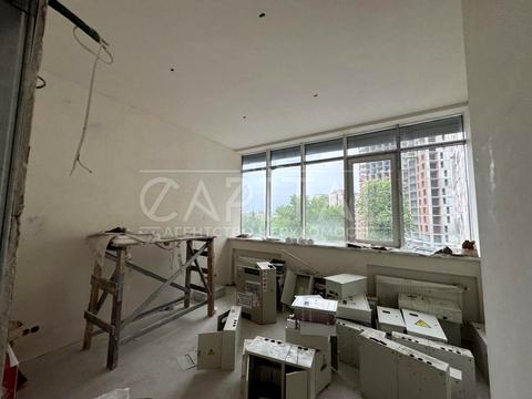 комерційна за адресою Загорівська вул. (Багговутівська), 17-21