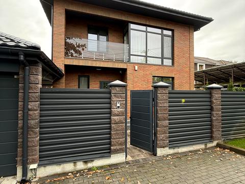 будинок за адресою Павла Глазового вул. (Олега Кошового)