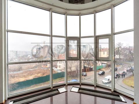 коммерческая по адресу Зверинецкая ул., 59