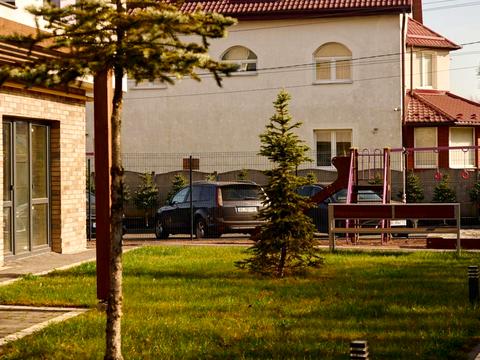 квартира за адресою Брюховицька вул., 143