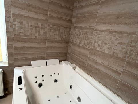 дом по адресу  ул.