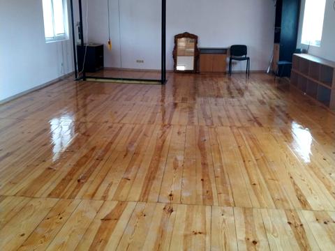 комерційна за адресою Карпенка-Карого вул., 15