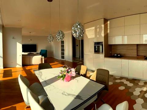 квартира по адресу Князя Романа Мстиславича ул. (Генерала Жмаченка), 28