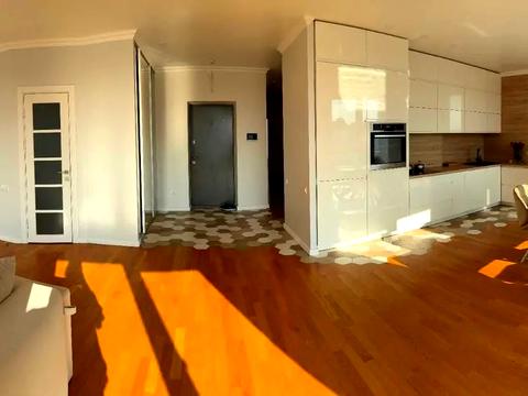 квартира по адресу Князя Романа Мстиславича ул. (Генерала Жмаченка), 28