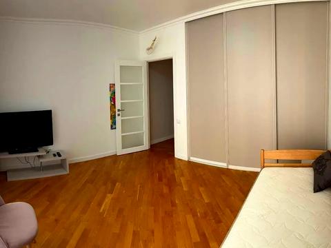 квартира по адресу Князя Романа Мстиславича ул. (Генерала Жмаченка), 28