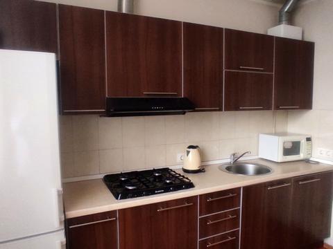 квартира за адресою Левка Лук'яненка вул. (Василя Жуковського), 7