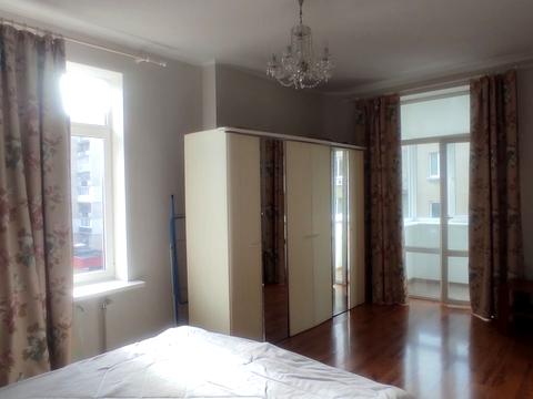 квартира за адресою Левка Лук'яненка вул. (Василя Жуковського), 7