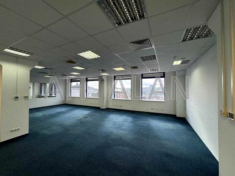 коммерческая по адресу Лейпцигская ул., 15А