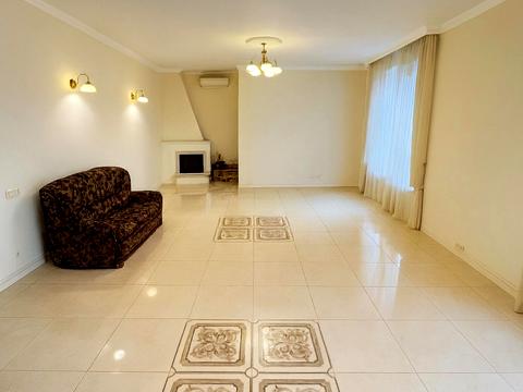 будинок за адресою Михайла Ялового пров. (Толбухіна)