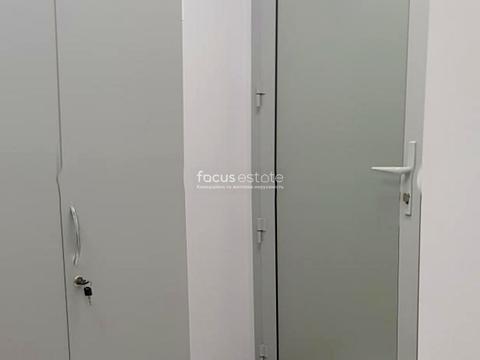 коммерческая по адресу Владимира Ивасюка просп. (Героїв Сталінграду), 8