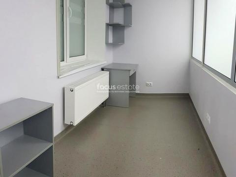 коммерческая по адресу Владимира Ивасюка просп. (Героїв Сталінграду), 8