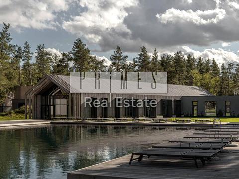 будинок за адресою Набережна вул.