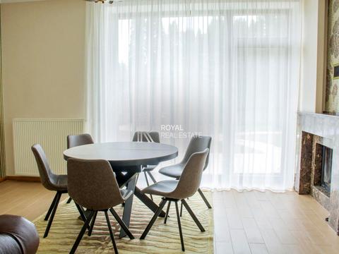 будинок за адресою Лісова вул., 1