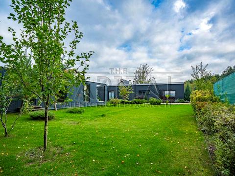 будинок за адресою центральна