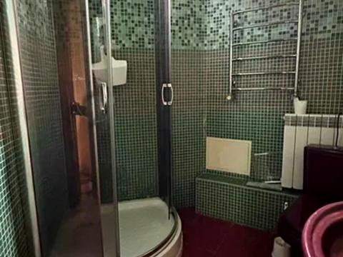 будинок за адресою Надії Алексєєнко вул. (Чичеріна)