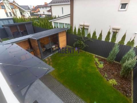 будинок за адресою с. Петропавлівська борщагівка, Полтавська вул.