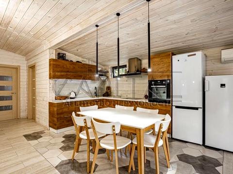 будинок за адресою Лісова