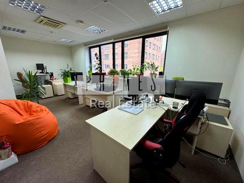 коммерческая по адресу Красиловская ул., 11