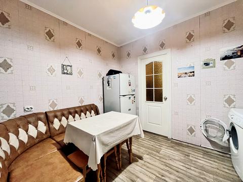 квартира за адресою Святоюріївська вул., 30