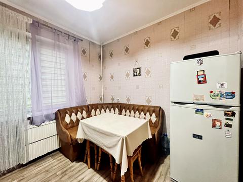 квартира за адресою Святоюріївська вул., 30