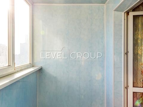 квартира за адресою Анни Ахматової вул., 43