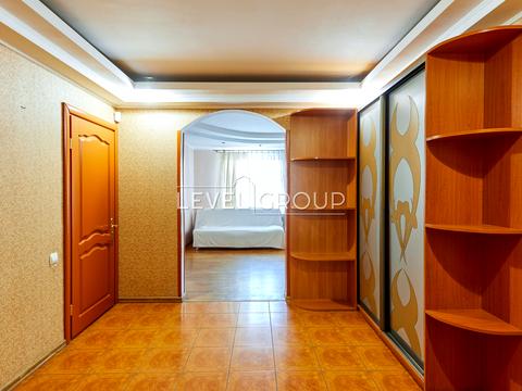 квартира за адресою Анни Ахматової вул., 43