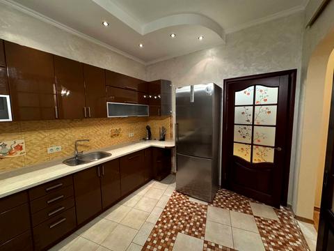 квартира за адресою В'ячеслава Чорновола просп. (), 69