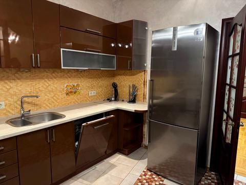 квартира за адресою В'ячеслава Чорновола просп. (), 69