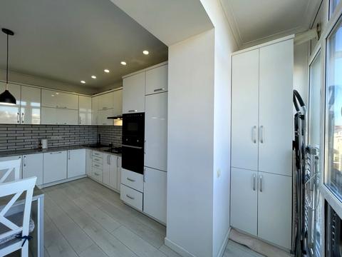 квартира по адресу Долгая ул., 20в