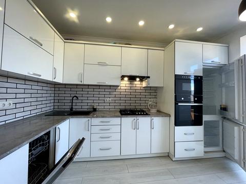 квартира по адресу Долгая ул., 20в