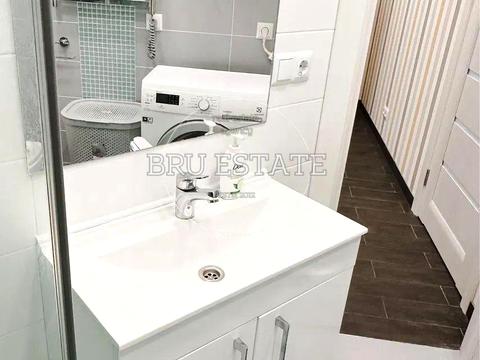 квартира за адресою Анатолія Петрицького вул., 21-А