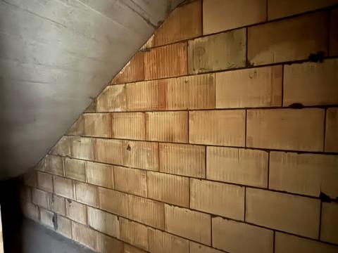 будинок за адресою Зоряна вул.