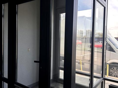 комерційна за адресою Трускавецька вул., 6-а