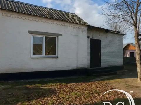 будинок за адресою Юрія Кондратюка вул. (Комунарівська)