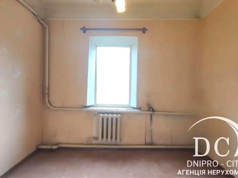 будинок за адресою Юрія Кондратюка вул. (Комунарівська)