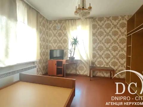 дом по адресу Юрия Кондратюка ул. (Комунарівська)