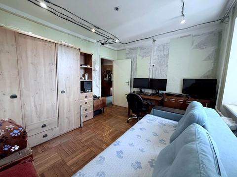 квартира за адресою Євгена Чикаленка вул., 68б