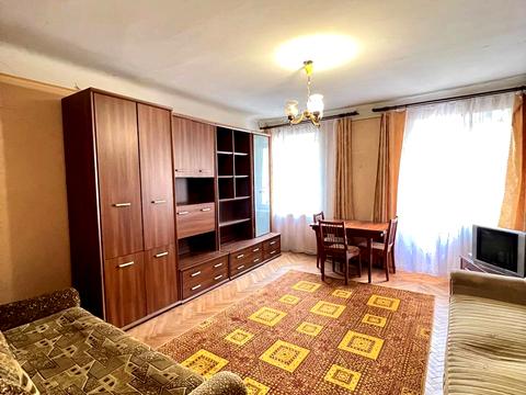 квартира за адресою Князя Романа вул. (), 24