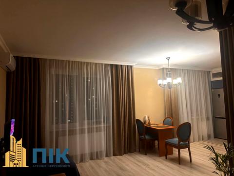 квартира за адресою Дениса Рачінського вул. (Комбінатна), 25