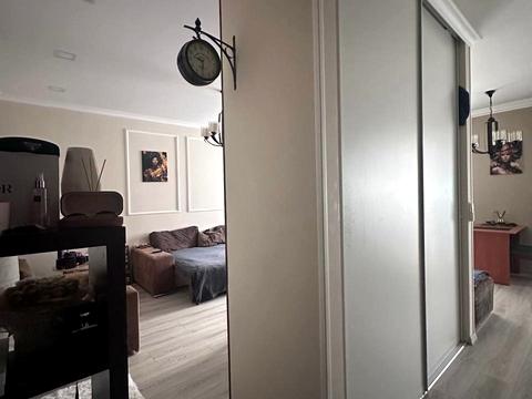 квартира за адресою Дениса Рачінського вул. (Комбінатна), 25