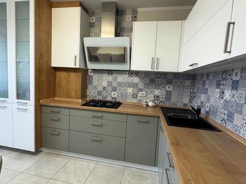 квартира за адресою Академіка Шалімова вул., 63-А