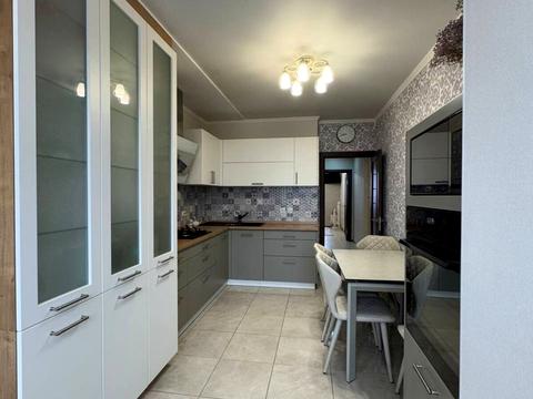 квартира за адресою Академіка Шалімова вул., 63-А