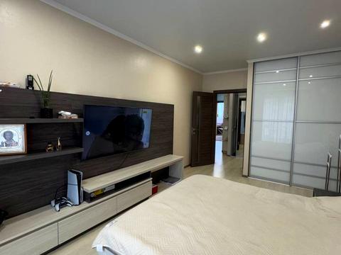 квартира за адресою Академіка Шалімова вул., 63-А