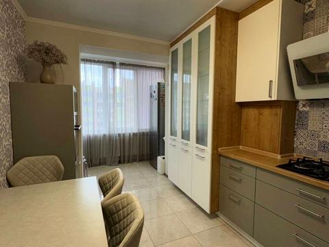 квартира за адресою Академіка Шалімова вул., 63-А